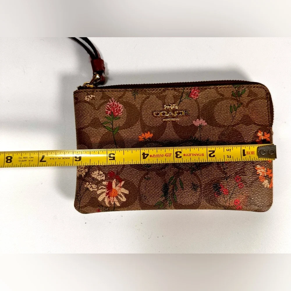 Coach Corner Zip Wristlet with Floral Print Wallet